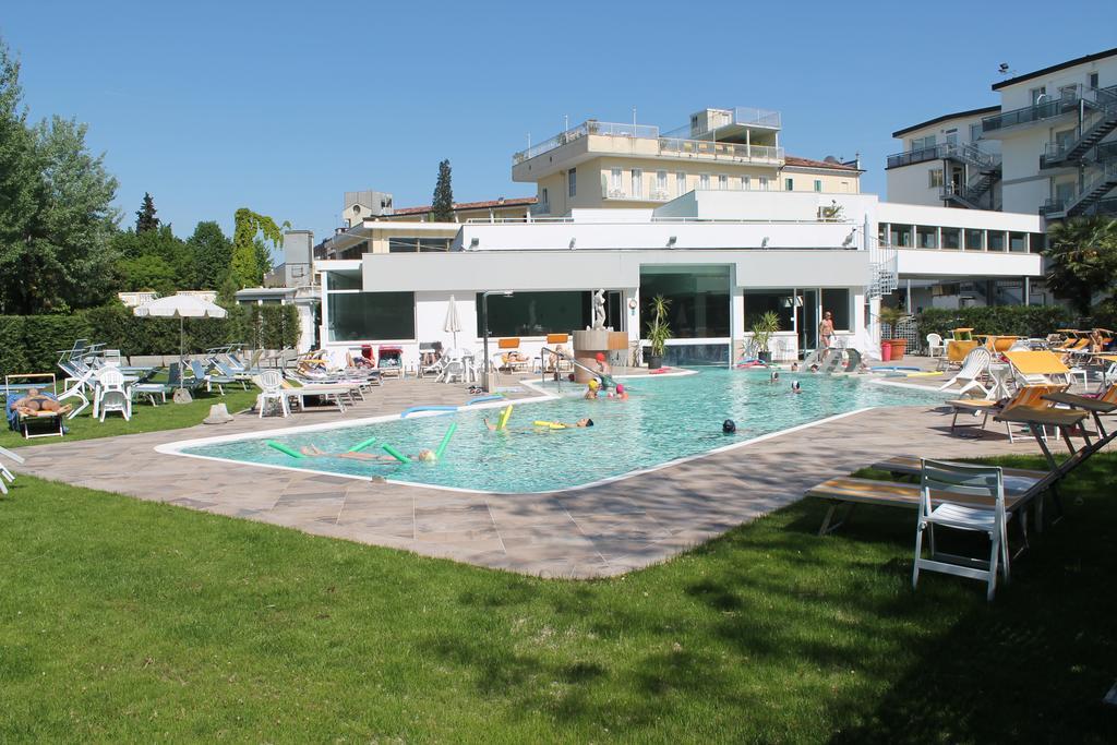 Terme Villa Pace Abano Terme Eksteriør billede