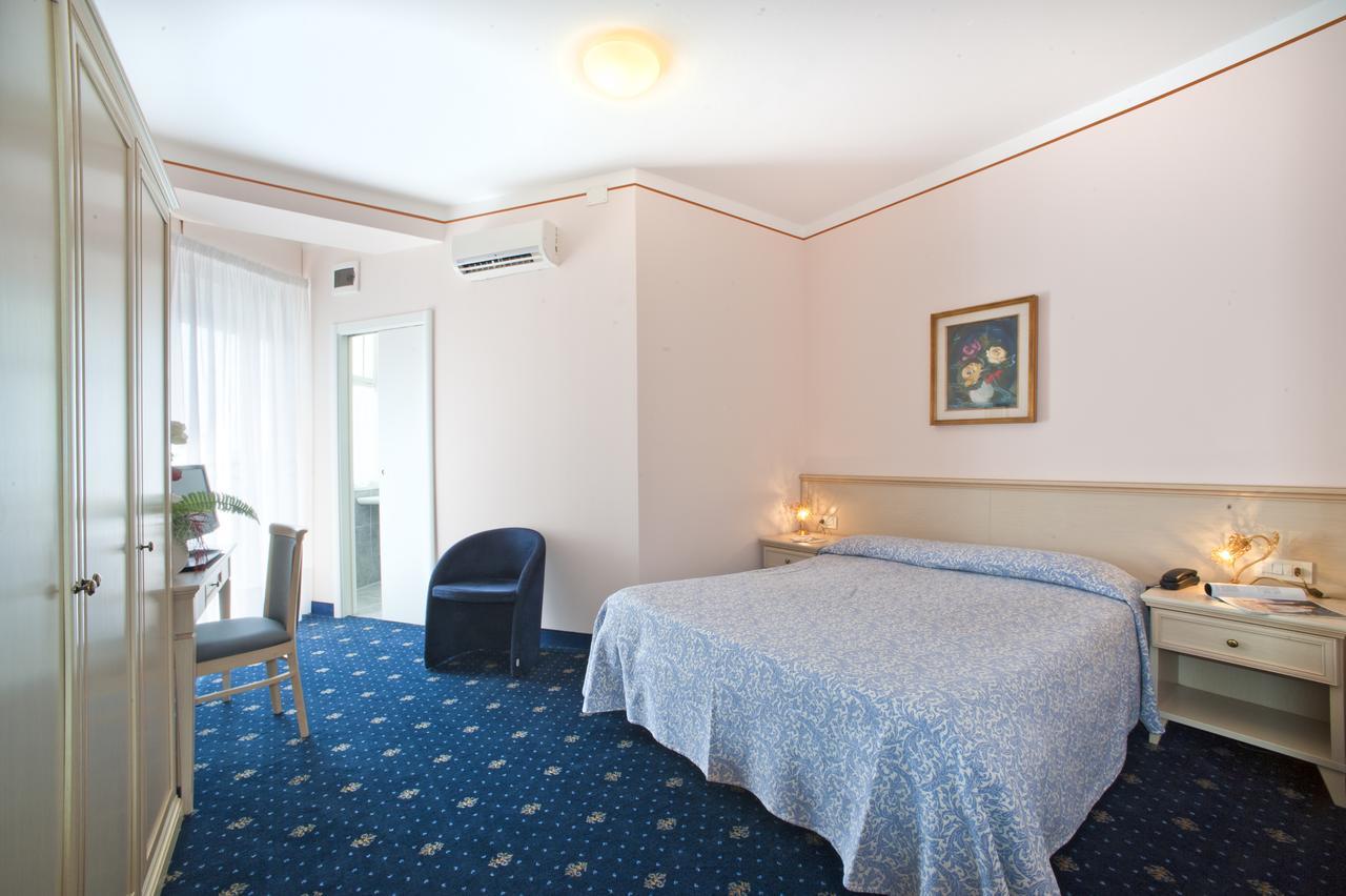 Terme Villa Pace Abano Terme Eksteriør billede